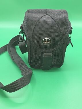 Tamrac Black Compact Messenger Camera Pouch